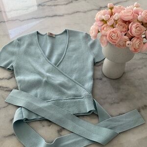 Aritzia "Little Moon" Top